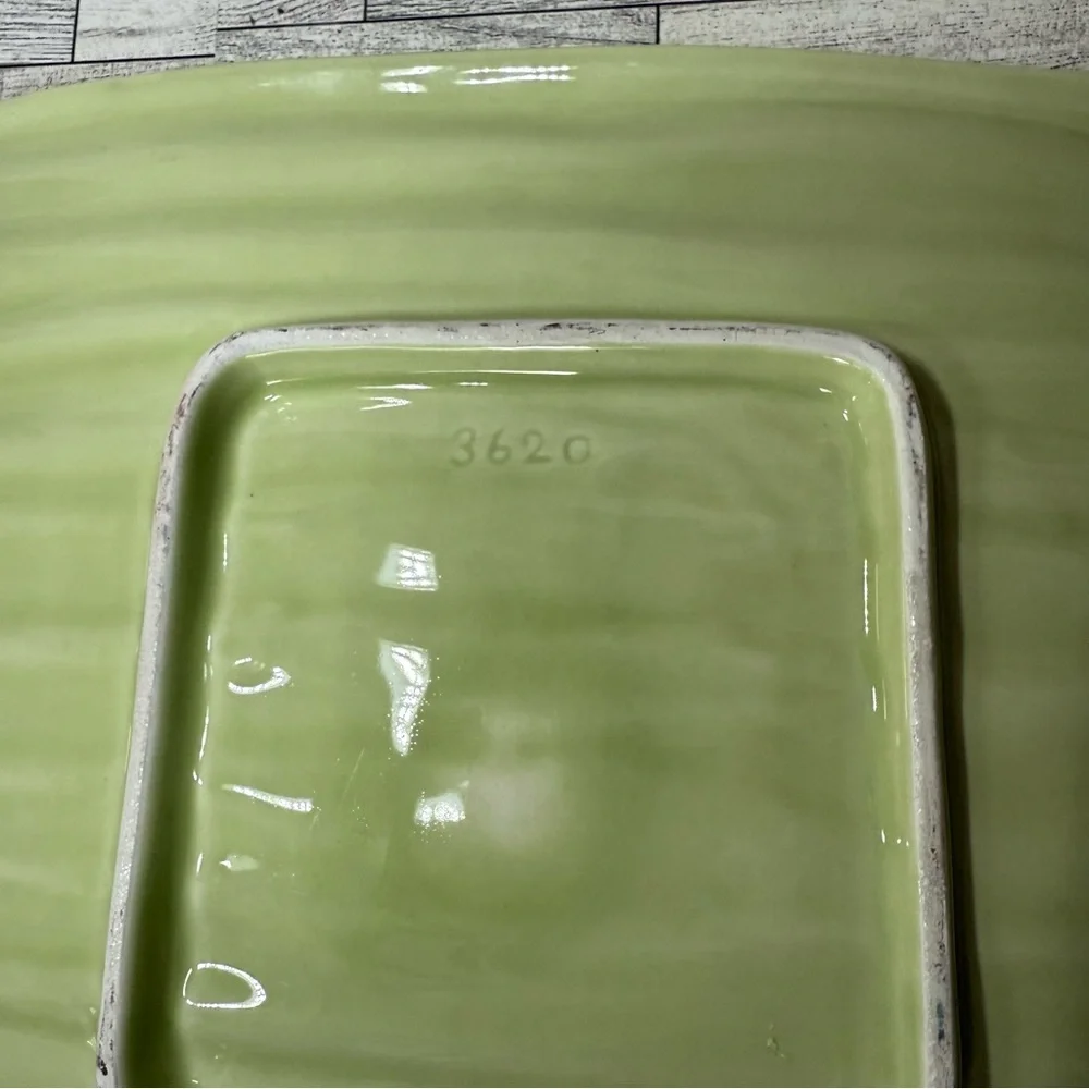 Crate&Barrel Green Asparagus Shaped Rectangular Serving Dish‎